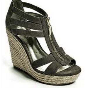 Size 10 guess wedges